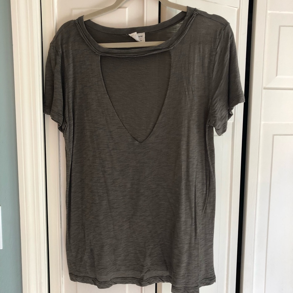 Green Cotton Tshirt with cutout